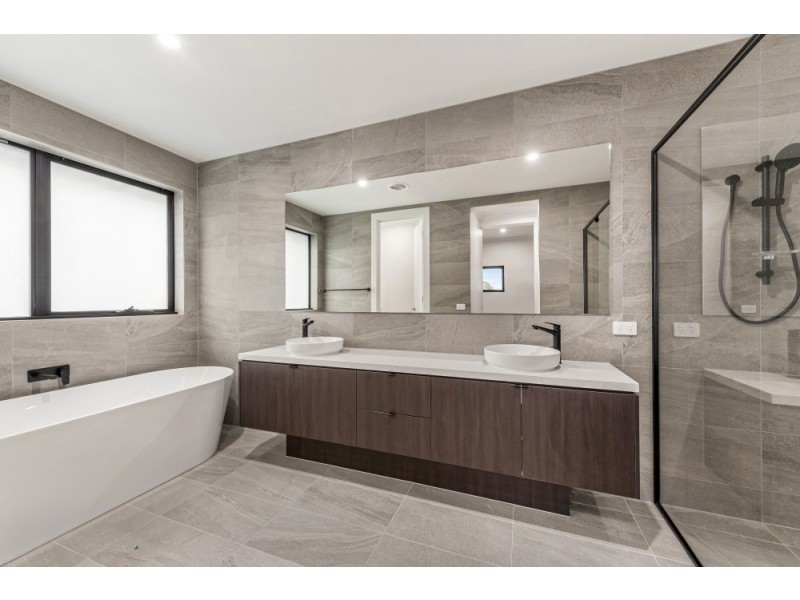 23 Aspect Avenue, Wantirna South VIC 3152