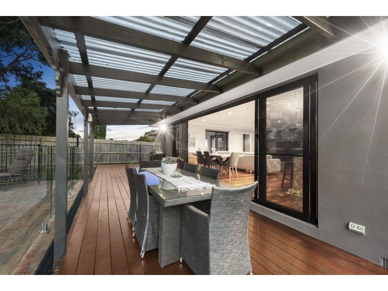 11 Raheen Avenue, Wantirna VIC 3152