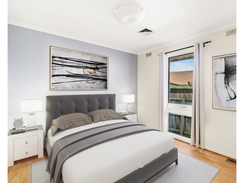 14 Mowbray Drive, Wantirna South VIC 3152