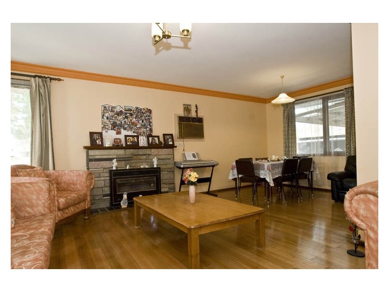 27 Sydney Road, Bayswater VIC 3153