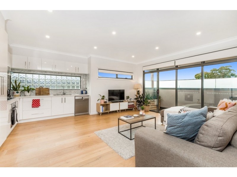 1 Serenity Close, Kilsyth VIC 3137