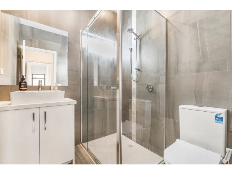 1 Serenity Close, Kilsyth VIC 3137