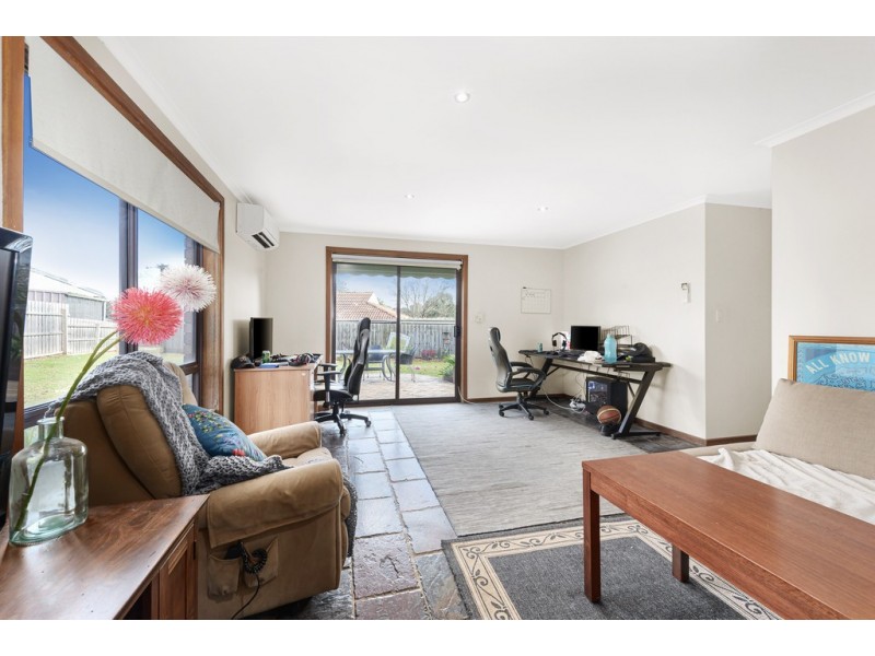 8 Cowin Close, Rowville VIC 3178