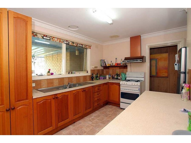 14 Holme Road, Ferntree Gully VIC 3156