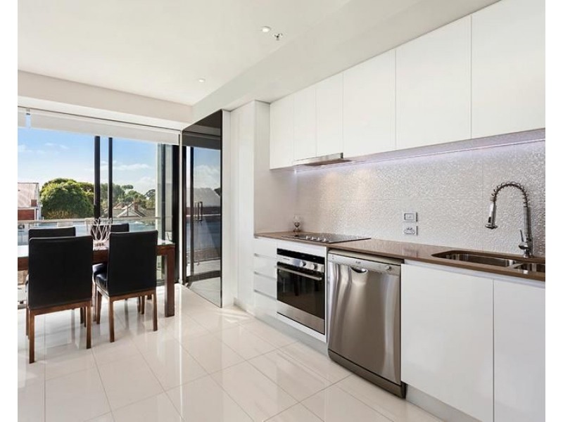 205/29-31 Swindon Road, Hughesdale VIC 3166