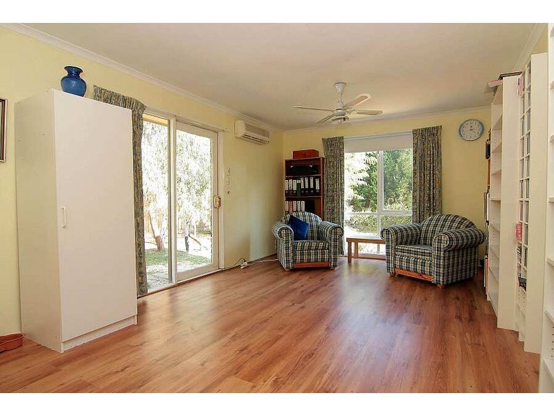 137 Burke Road, Ferntree Gully VIC 3156