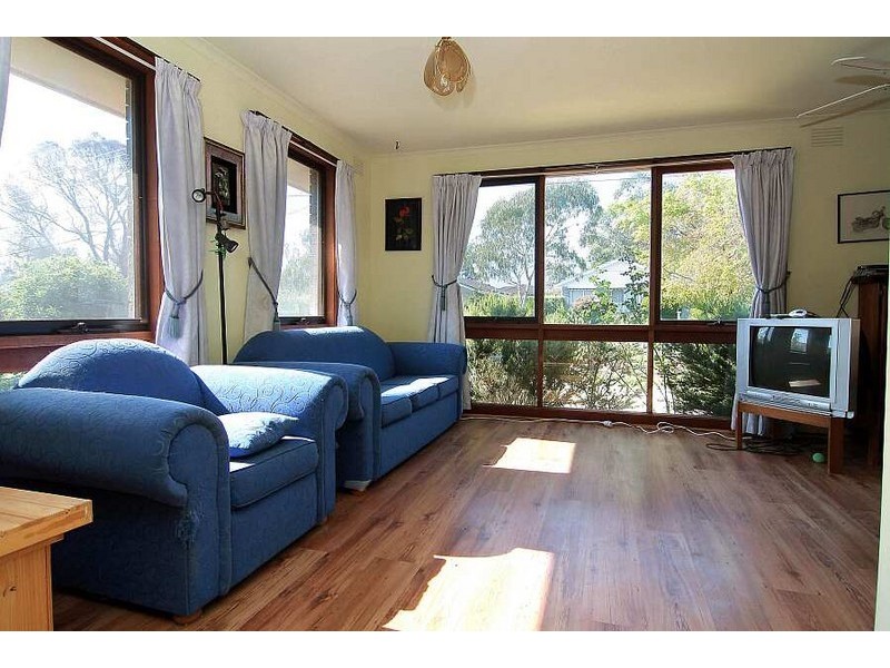 137 Burke Road, Ferntree Gully VIC 3156