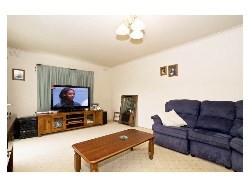 62 Birchfield Crescent, Wantirna VIC 3152