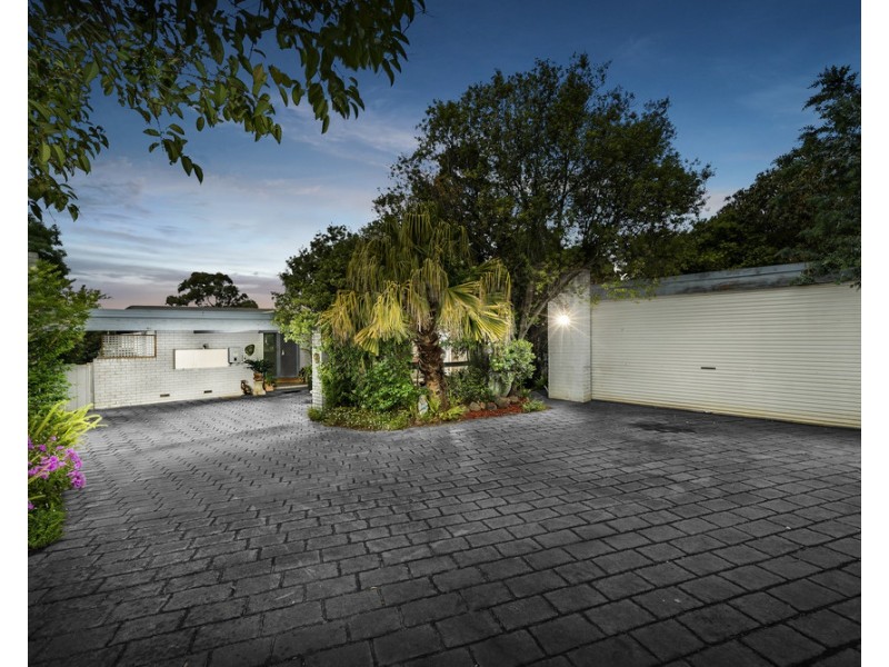 7 Renou Road, Wantirna South VIC 3152