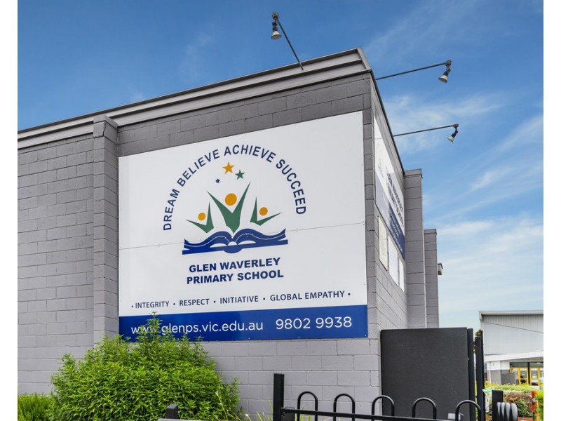 39 Mount Street, Glen Waverley VIC 3150