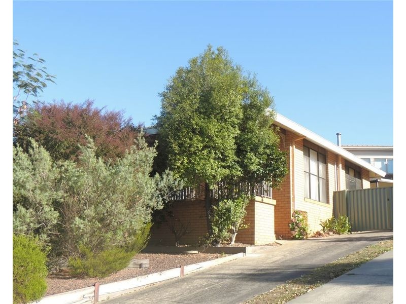 23 Harmsworth Avenue, Wantirna VIC 3152