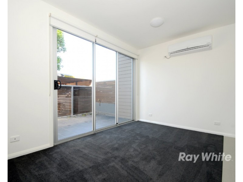 5/2 Middleborough Road, Burwood East VIC 3151