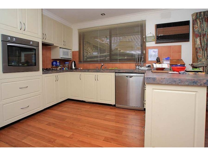 9 Nottingham Square, Wantirna VIC 3152