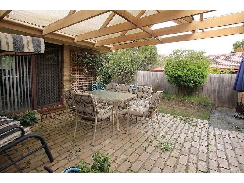 9 Nottingham Square, Wantirna VIC 3152