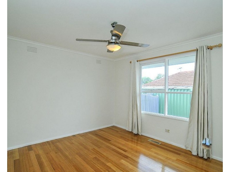 7 Monaro Close, Wantirna South VIC 3152