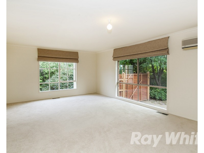 9 Hampden Court, Rowville VIC 3178
