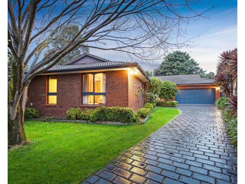 5 Charlton Court, Wantirna South VIC 3152