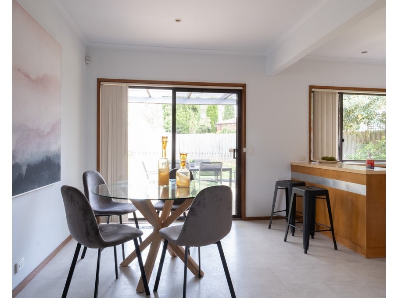 5 Charlton Court, Wantirna South VIC 3152