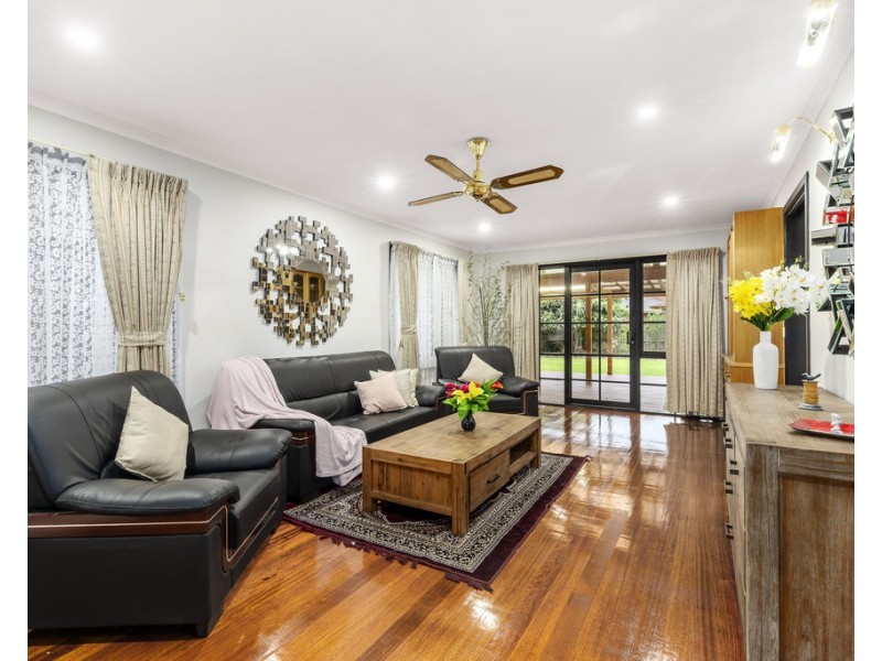 6 Caitlyn Court, Wantirna South VIC 3152