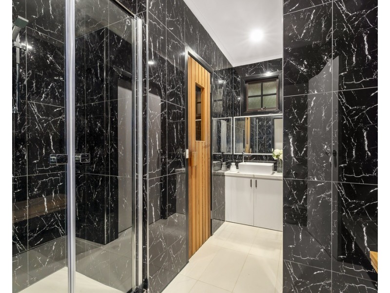 6 Caitlyn Court, Wantirna South VIC 3152