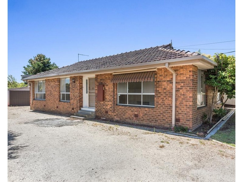 6 Coringa Court, Knoxfield VIC 3180