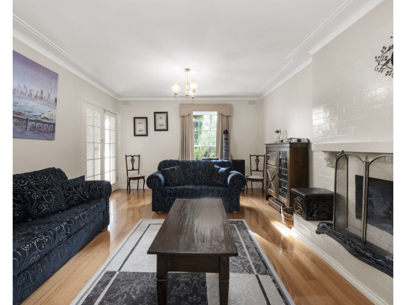 297 Stud Road, Wantirna South VIC 3152