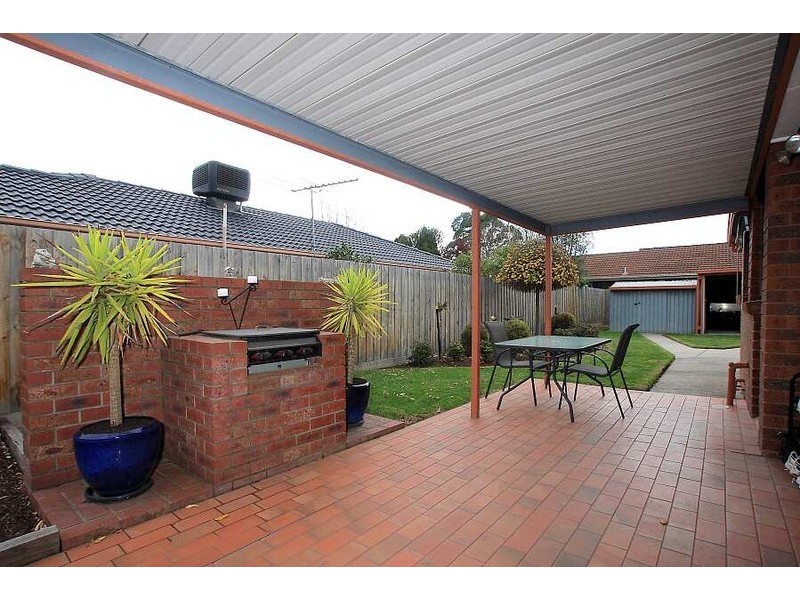 11 Coppelia Street, Wantirna South VIC 3152