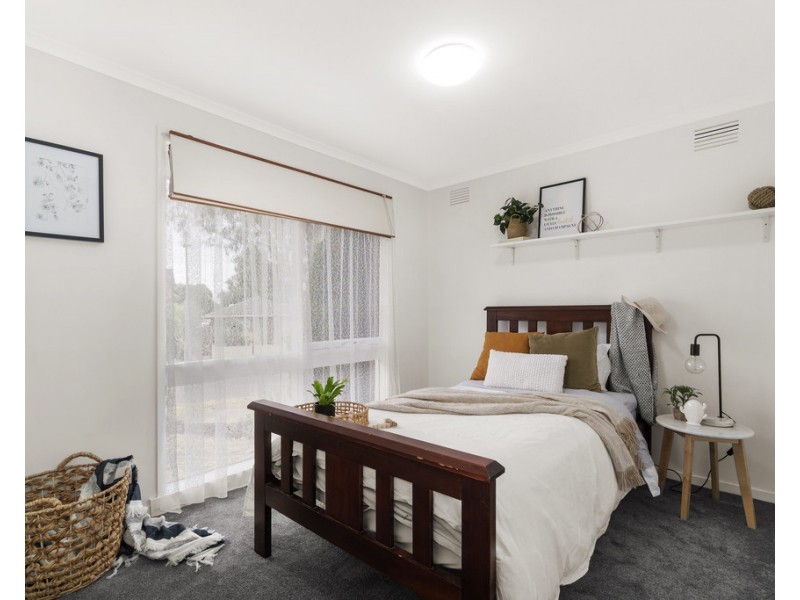 8 Amour Court, Wantirna South VIC 3152