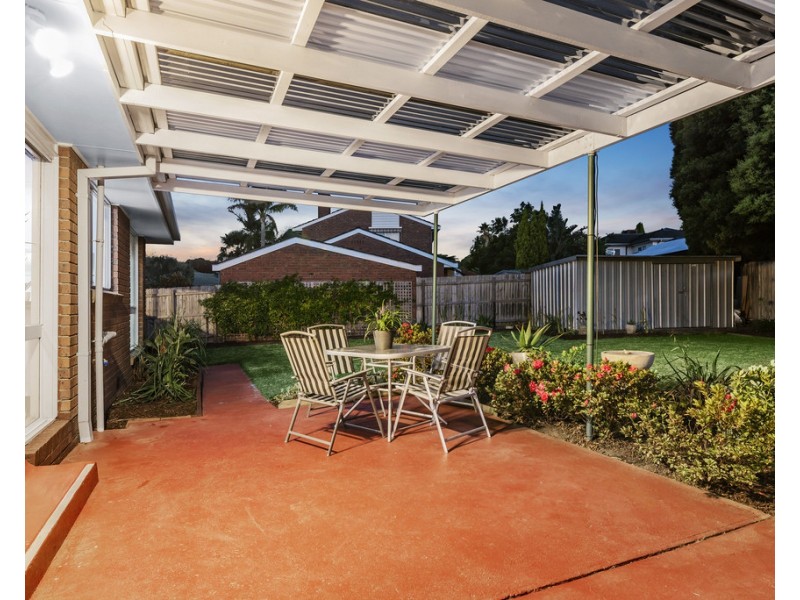 8 Amour Court, Wantirna South VIC 3152