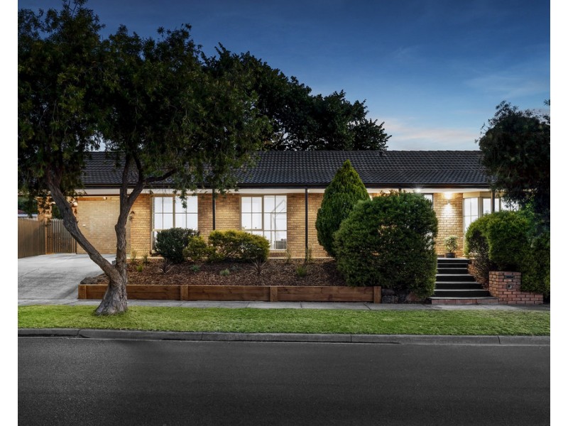 98 Wallace Road, Wantirna South VIC 3152