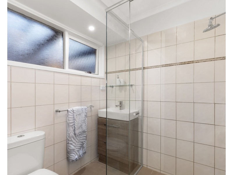 98 Wallace Road, Wantirna South VIC 3152