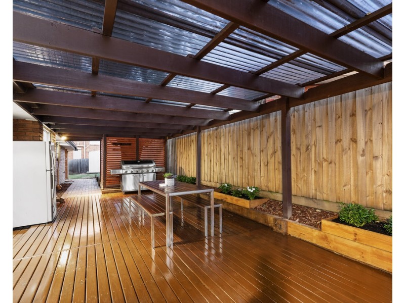 98 Wallace Road, Wantirna South VIC 3152