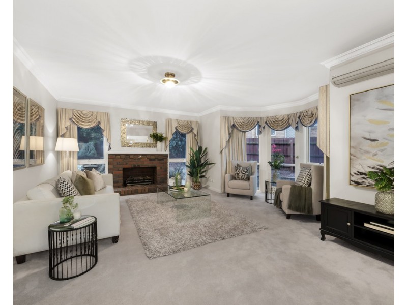 72 Freemantle Drive, Wantirna South VIC 3152