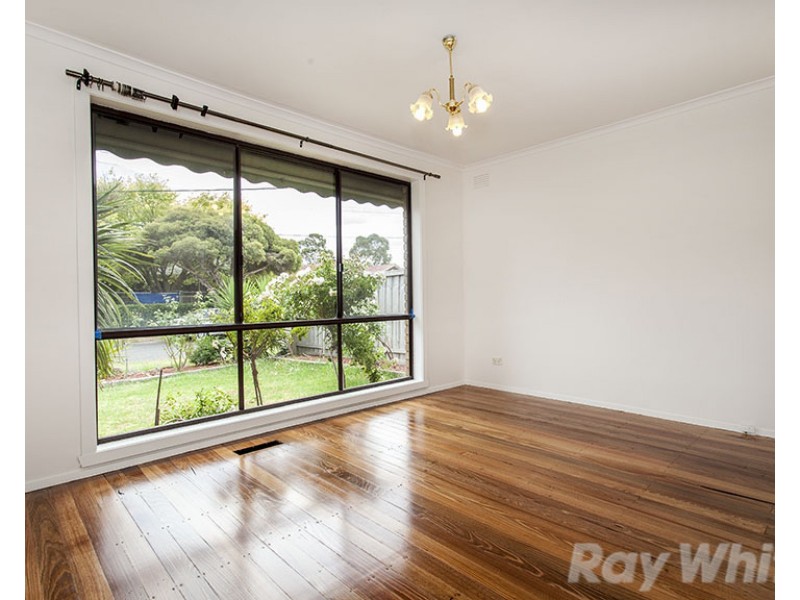 62 Guinevere Parade, Glen Waverley VIC 3150
