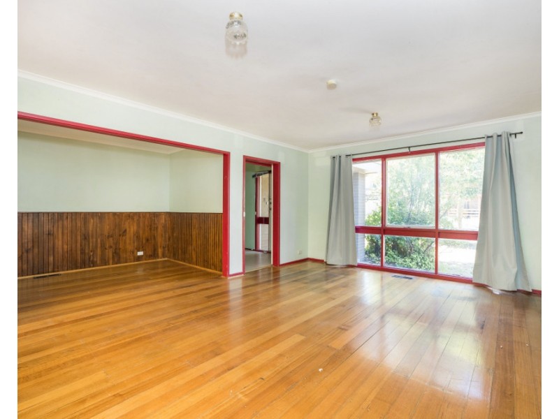 20 Kingloch Parade, Wantirna VIC 3152