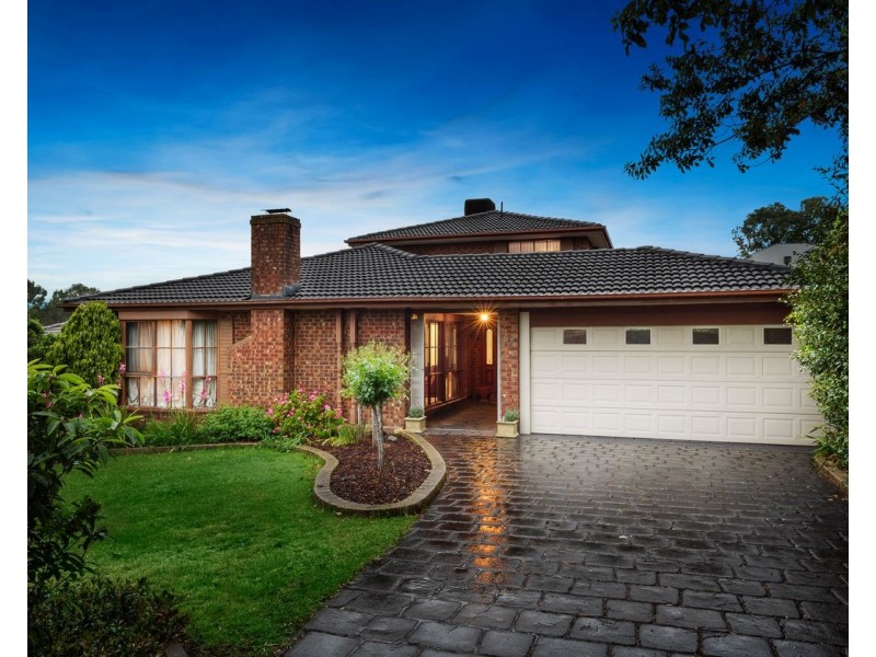 62 Wakley Crescent, Wantirna South VIC 3152