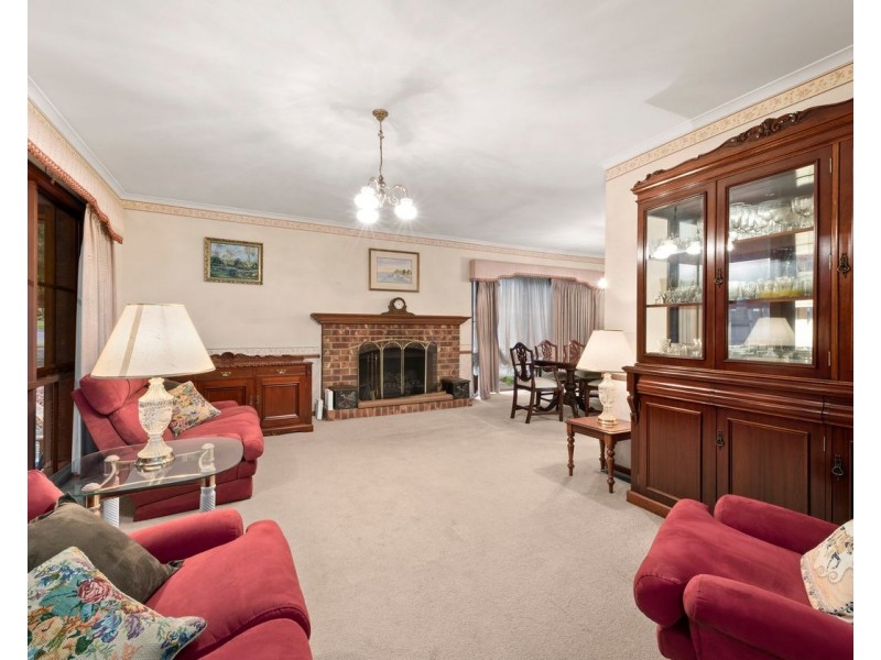 62 Wakley Crescent, Wantirna South VIC 3152
