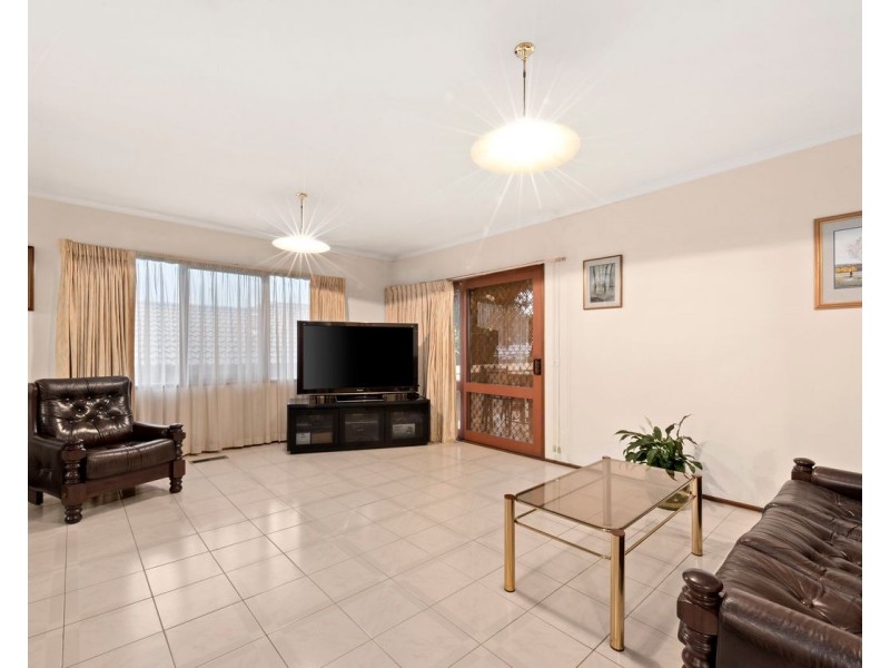 62 Wakley Crescent, Wantirna South VIC 3152