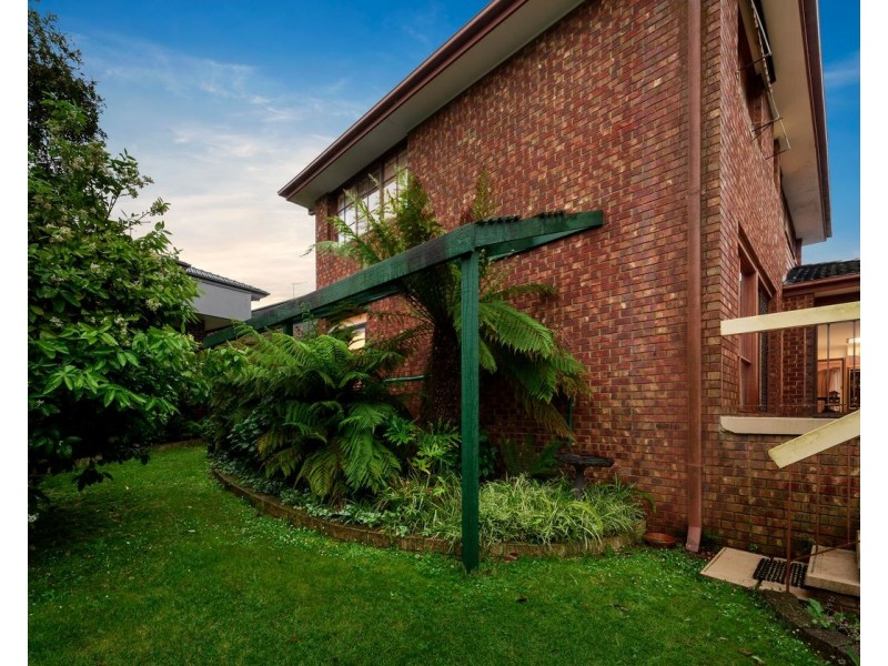 62 Wakley Crescent, Wantirna South VIC 3152