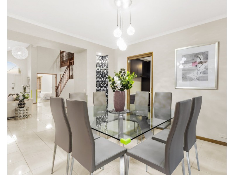 5 Gera Court, Wantirna South VIC 3152