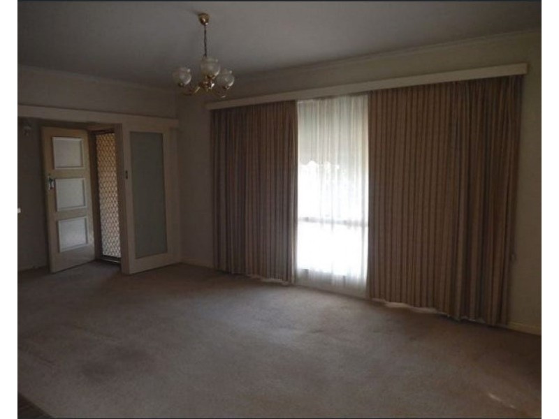 4 Ascot Court, Glen Waverley VIC 3150