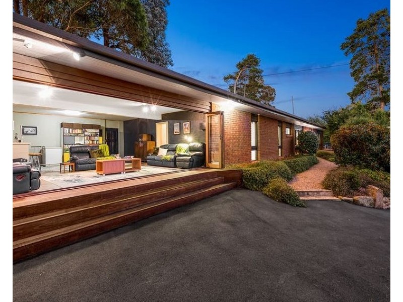 51-53 Drayton Crescent, Park Orchards VIC 3114
