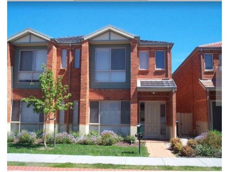 9 St Laurent Rise, Knoxfield VIC 3180
