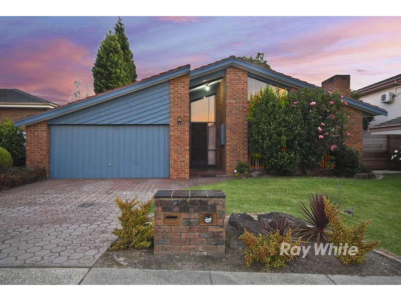 5 Jessica Close, Wantirna South VIC 3152