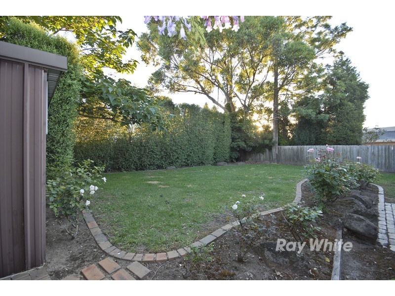 5 Jessica Close, Wantirna South VIC 3152