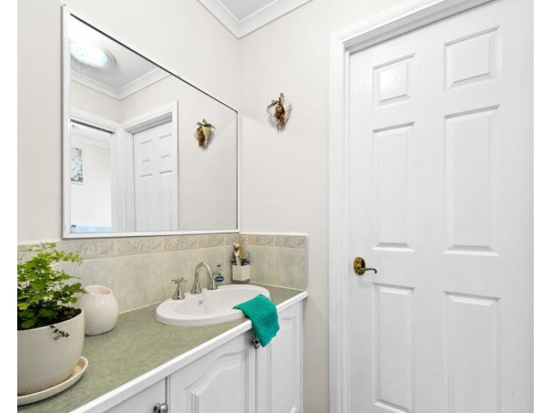 11 Turnberry Avenue, Narre Warren South VIC 3805