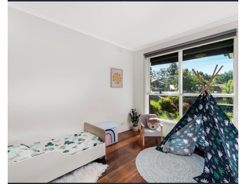 94 David Street North, Knoxfield VIC 3180
