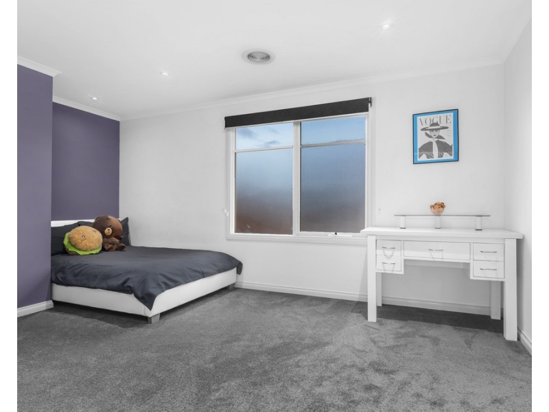 2 Alana Court, Wantirna South VIC 3152