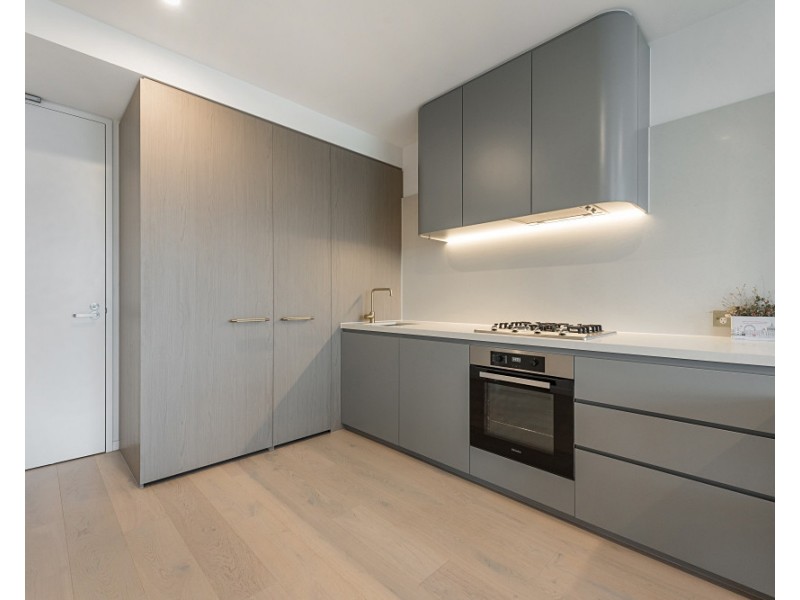 603/2 Snedden Drive, Glen Waverley VIC 3150