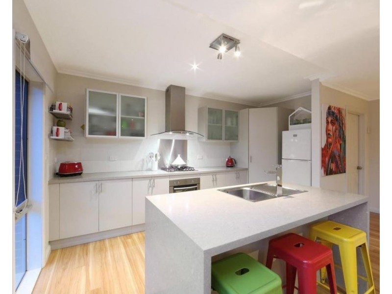 2/41 Deschamp Crescent, Rowville VIC 3178